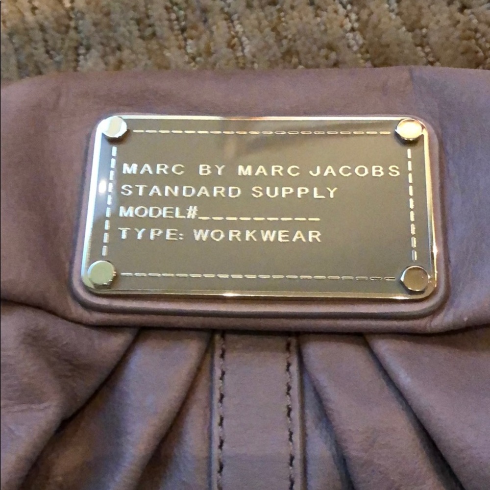 Satchel - Picture 3 of 5
